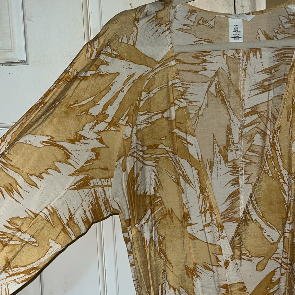 H&M Ruffle Wrap Dress - Picture 3 of 5